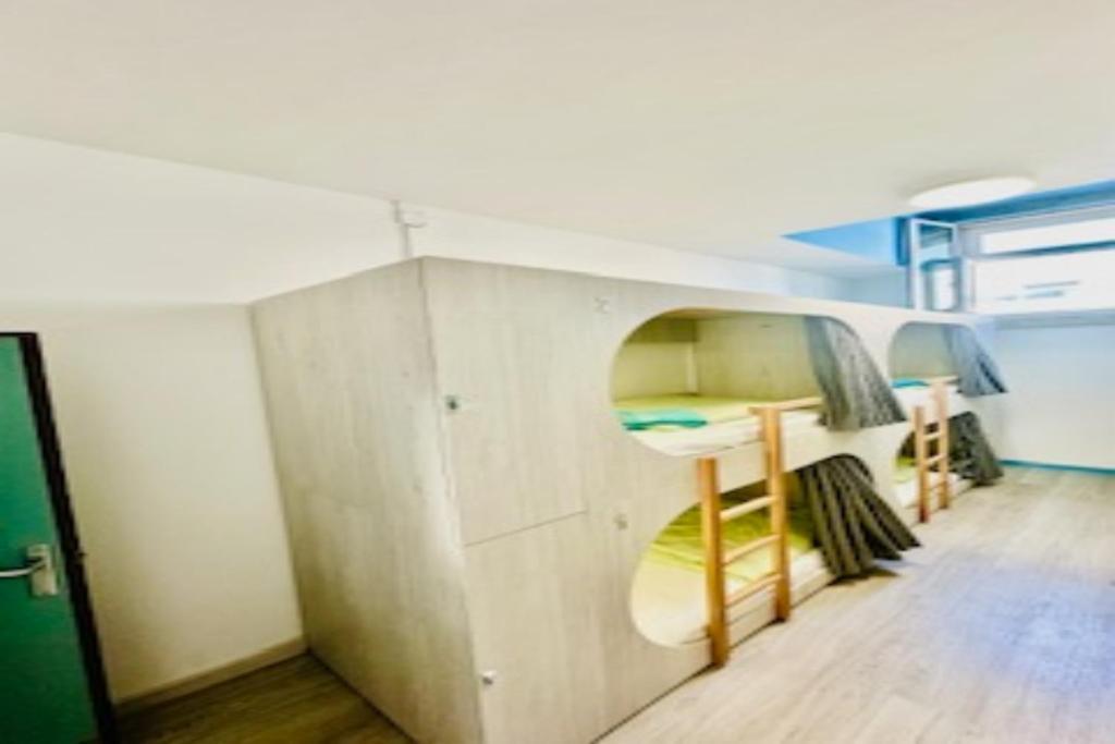 Fantasy Hostel ปอร์โต ภายนอก รูปภาพ
