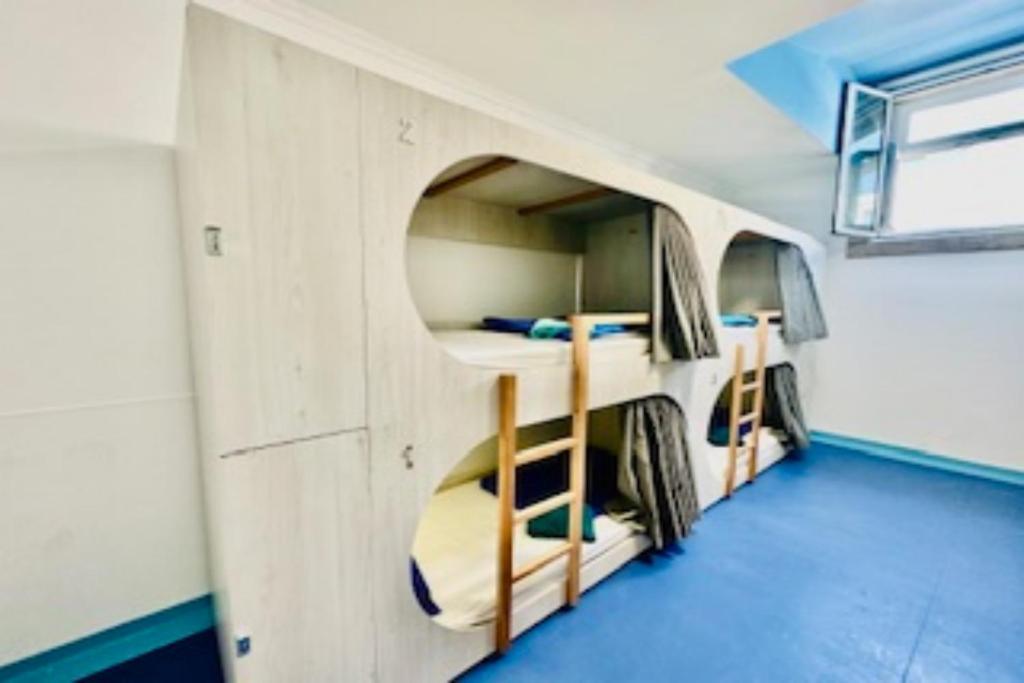 Fantasy Hostel ปอร์โต ภายนอก รูปภาพ